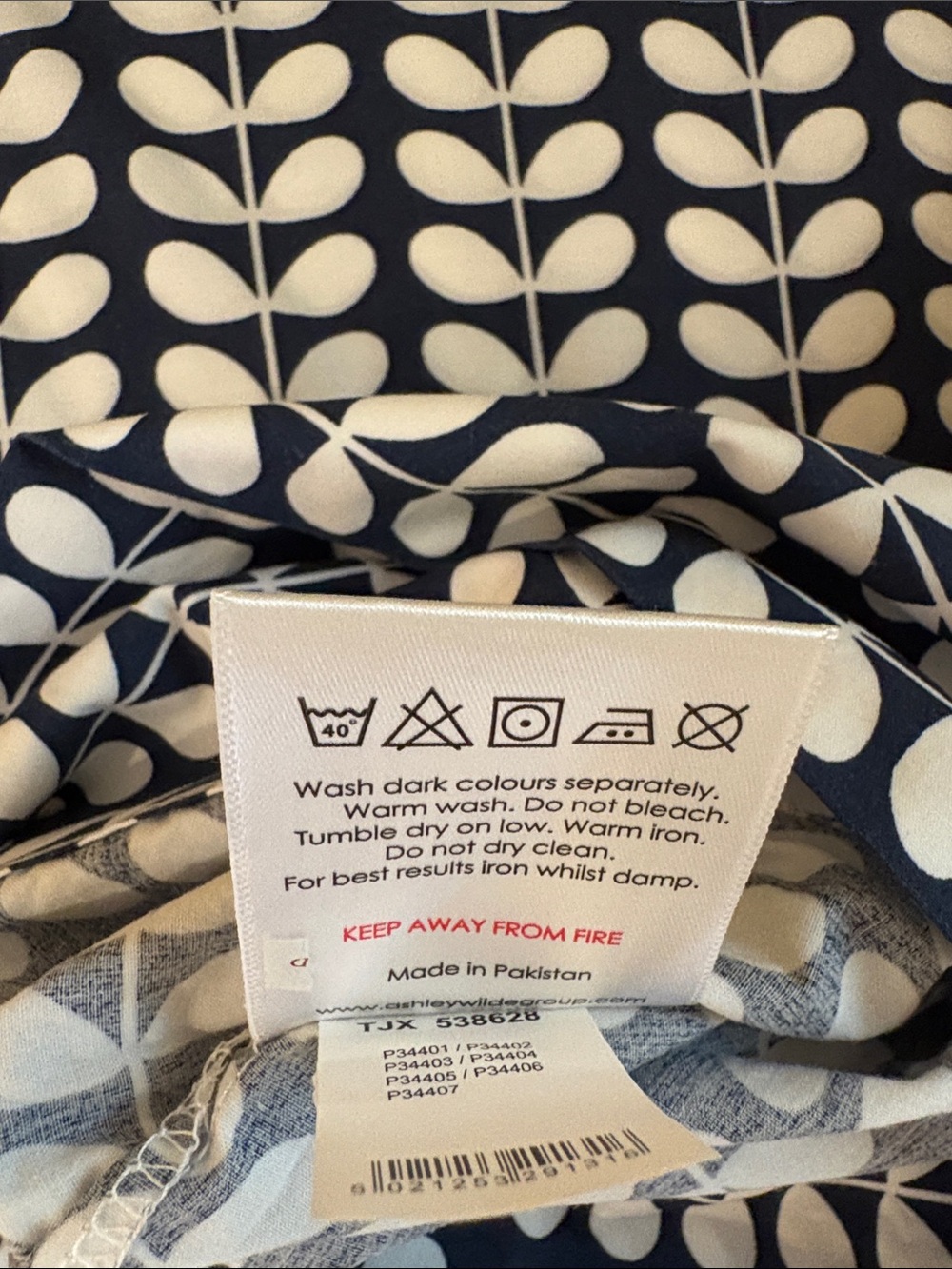 Orla Kiely Tiny Stem Navy & White Queen Bedding Set-EUC - Picture 6 of 11